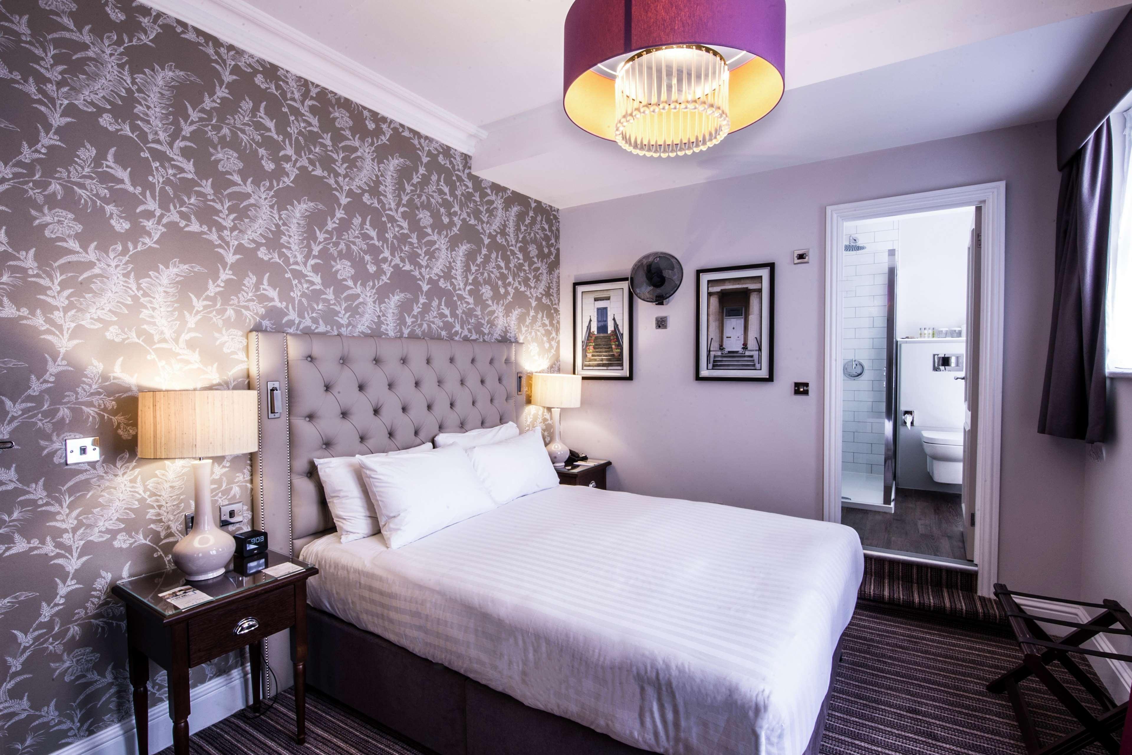 ดับเบิลทรี บาย ฮิลตัน เชลเทนแฮม Hotel ภายนอก รูปภาพ