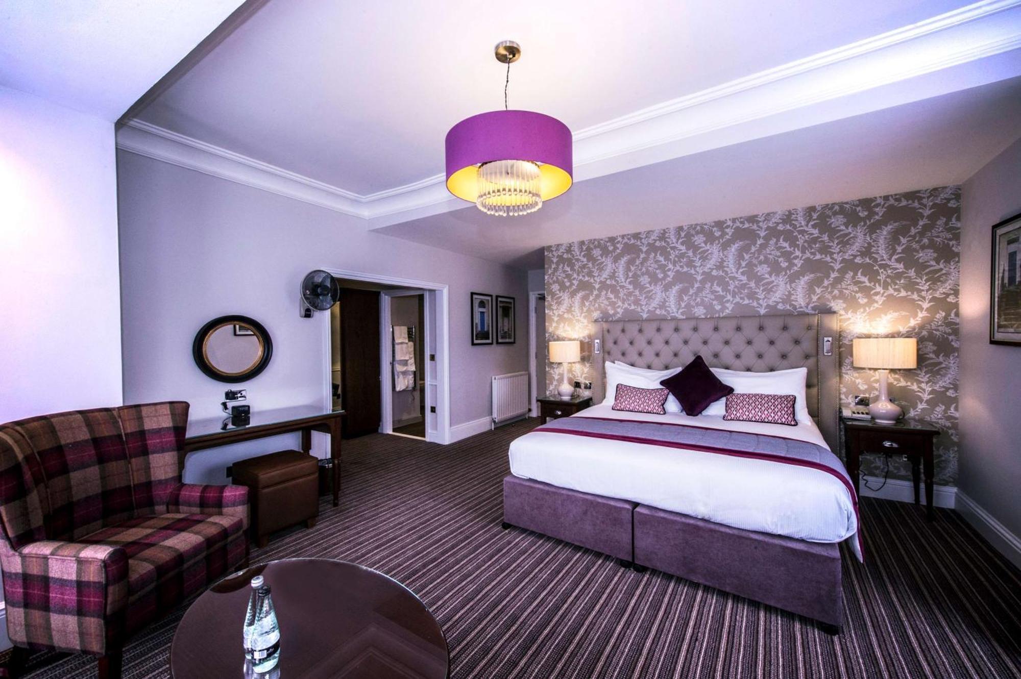 ดับเบิลทรี บาย ฮิลตัน เชลเทนแฮม Hotel ภายนอก รูปภาพ