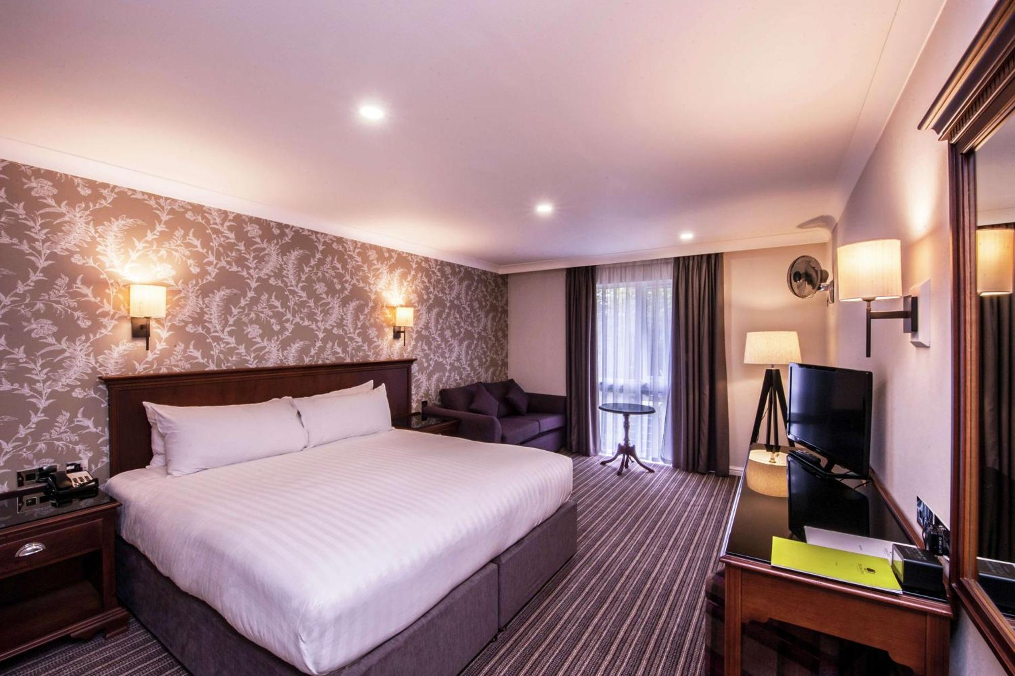ดับเบิลทรี บาย ฮิลตัน เชลเทนแฮม Hotel ภายนอก รูปภาพ