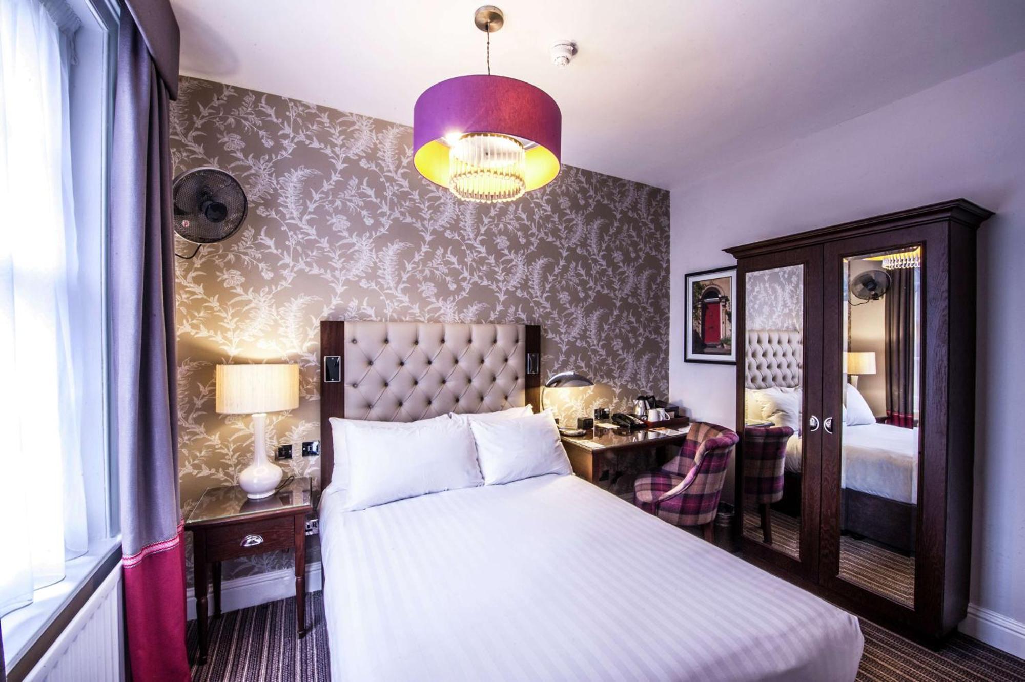 ดับเบิลทรี บาย ฮิลตัน เชลเทนแฮม Hotel ภายนอก รูปภาพ